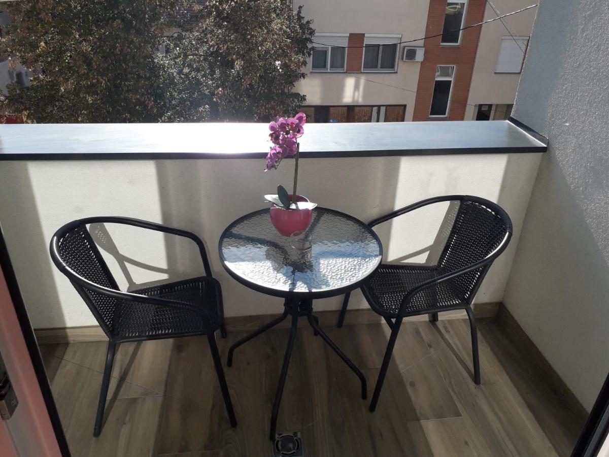 Hajnal Apartman Apartment Szeged Luaran gambar