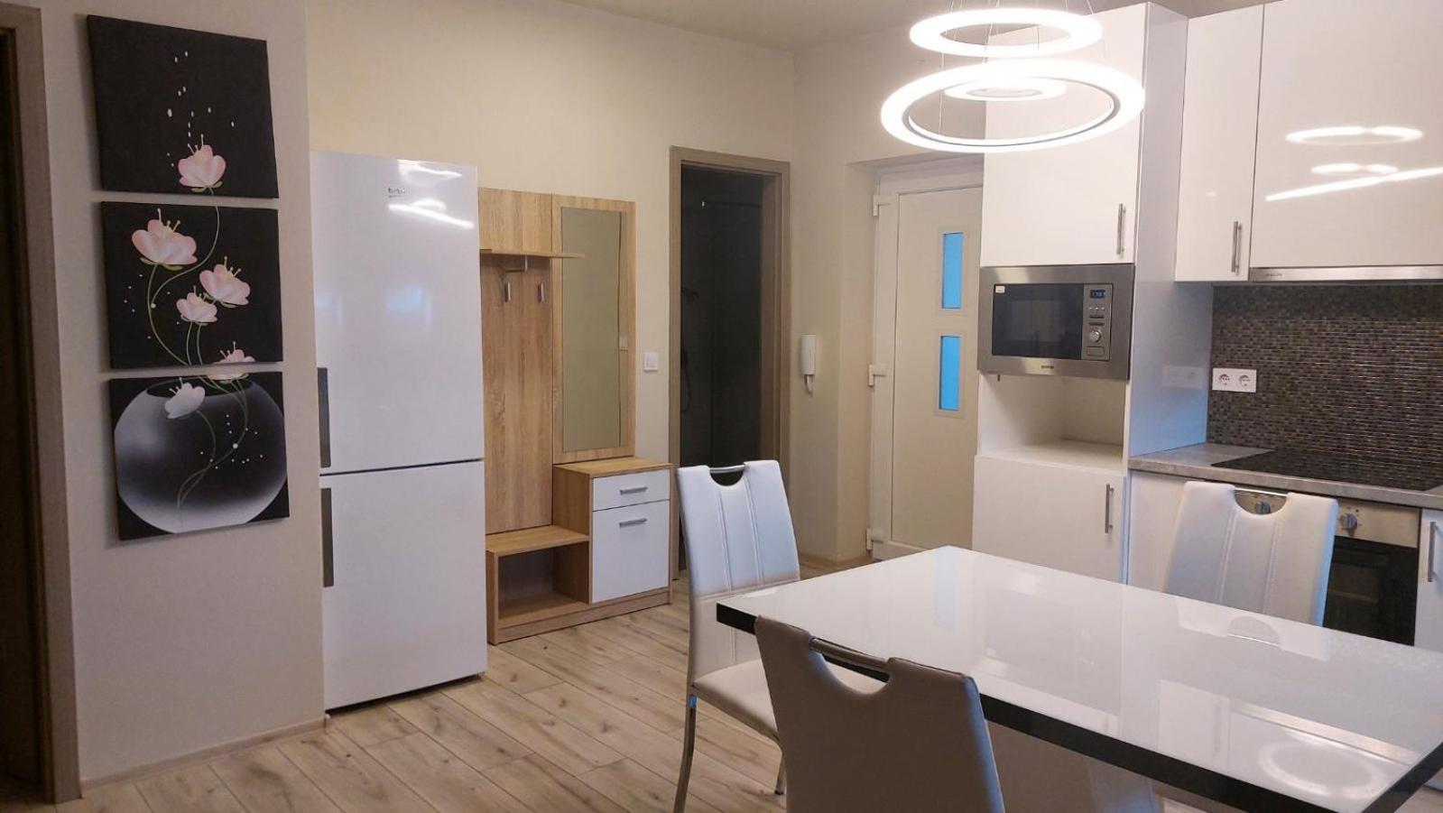 Hajnal Apartman Apartment Szeged Luaran gambar